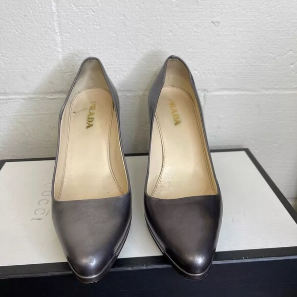 Prada Milano Semi Pointed Toe Pumps Sandals Silver Leather Slip On Women's 37 EU - Picture 1 of 11